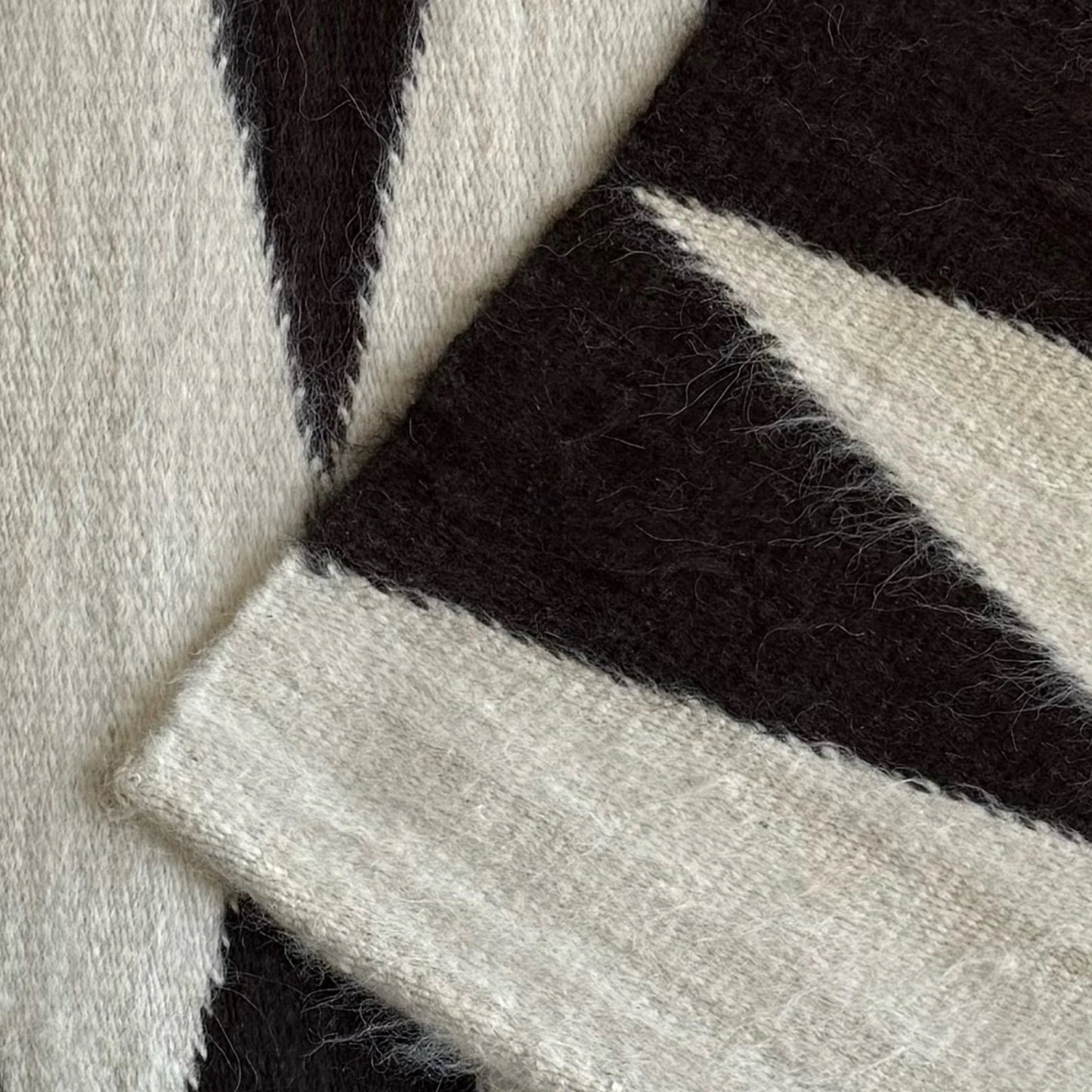 Rug Mistol︱Natural & Coffee