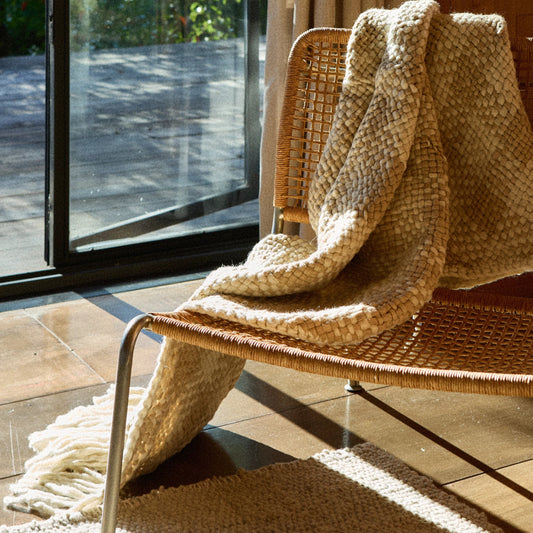 Caburé Throw︱Natural & Tea