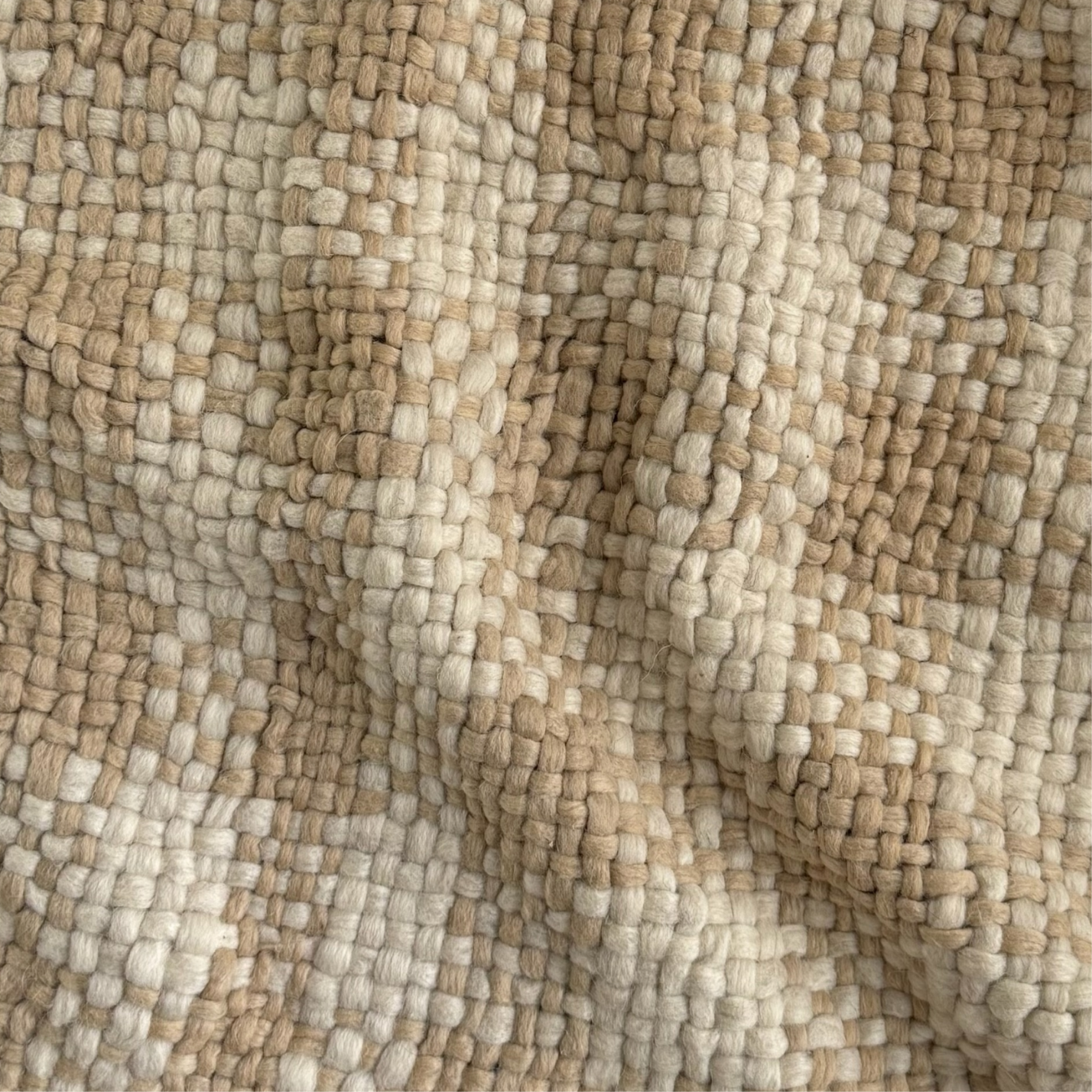 Caburé Throw︱Natural & Tea