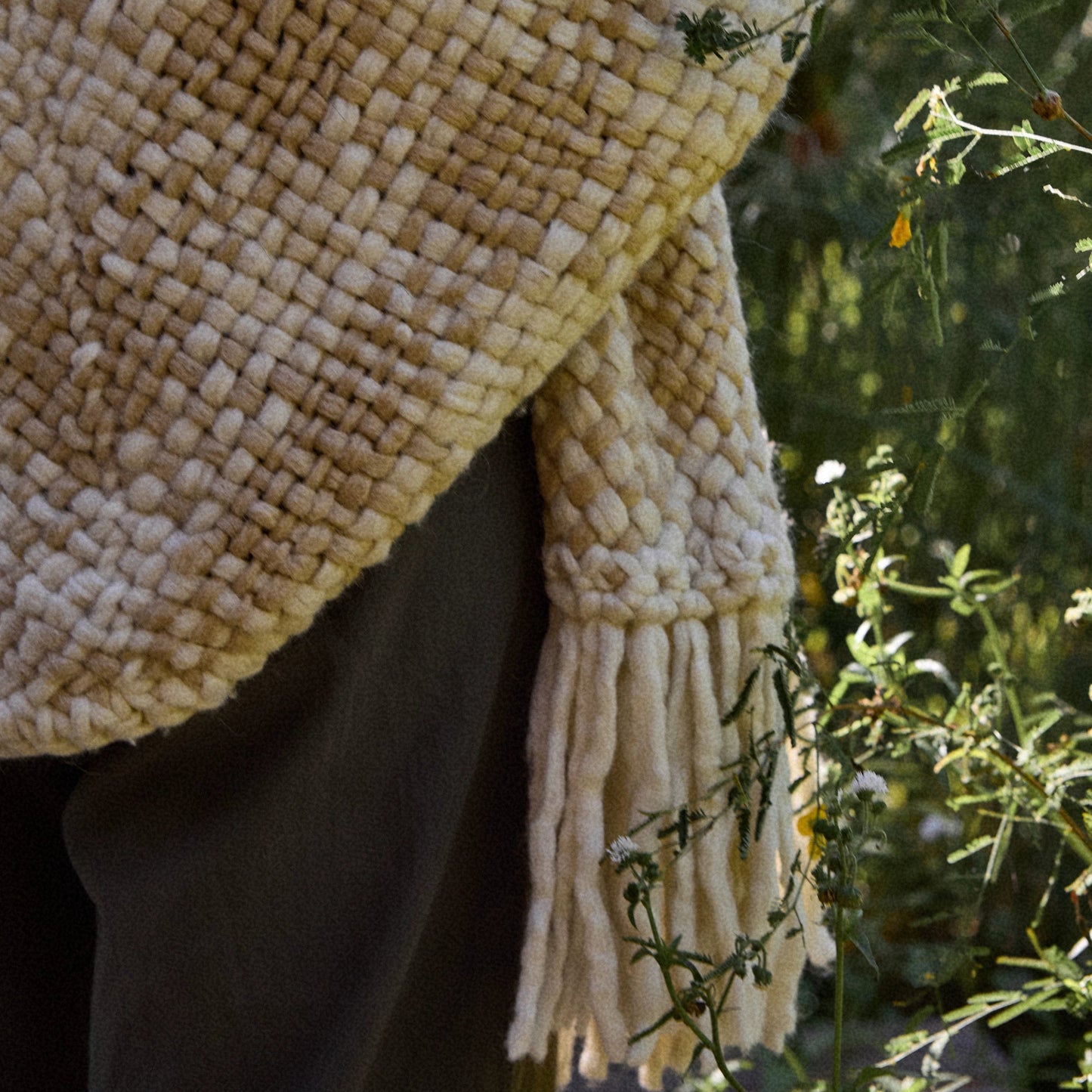 Caburé Throw︱Natural & Tea