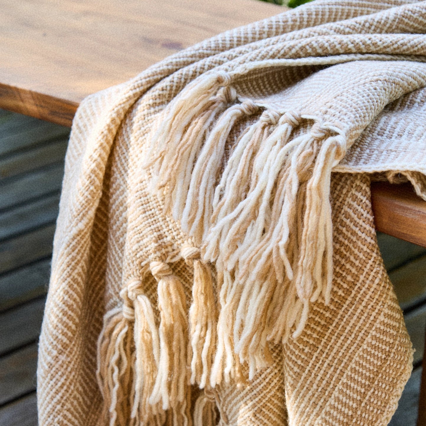 Calandria Throw︱Natural & Tea